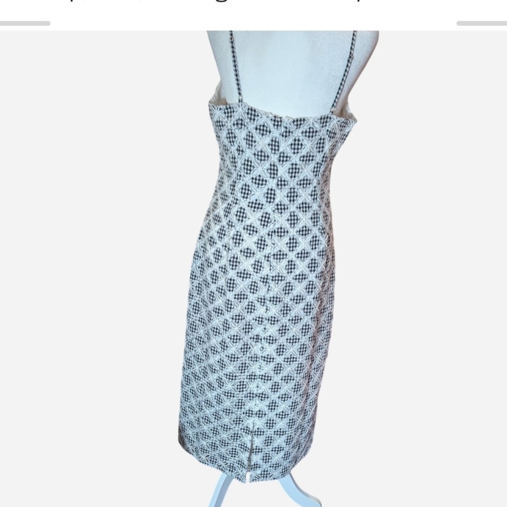 Lulu's Black and White Geometric Midi Dress - Picture 3 of 13